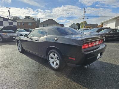 2013 Dodge Challenger SXT - Photo 8 - Everett, WA 98201
