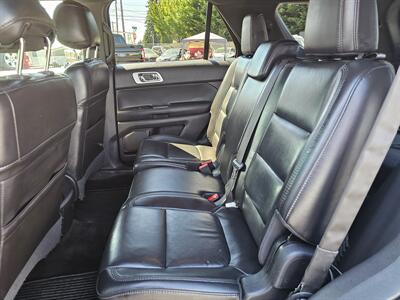 2013 Ford Explorer XLT - Photo 5 - Everett, WA 98201