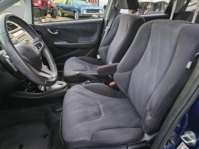 2011 Honda Fit Sport   - Photo 4 - Everett, WA 98201