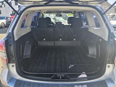 2015 Subaru Forester 2.5i   - Photo 12 - Everett, WA 98201