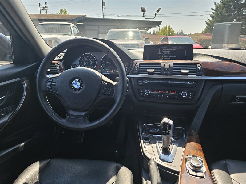 2013 BMW 3 Series 328i xDrive - Photo 6 - Everett, WA 98201