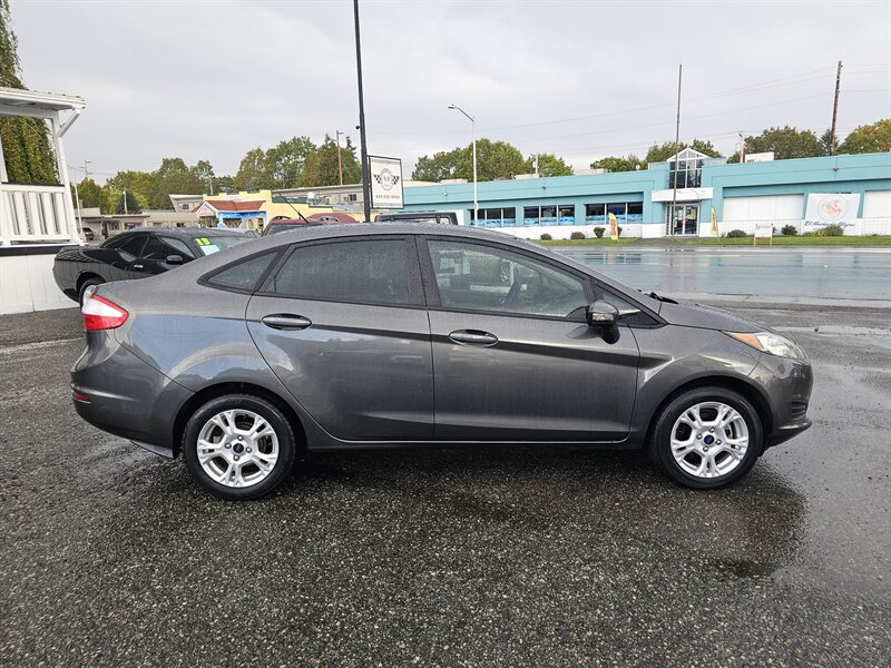 2016 Ford Fiesta SE - Photo 11 - Everett, WA 98201