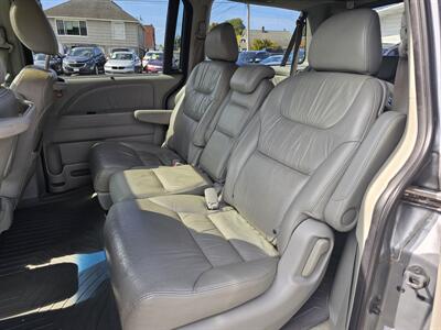 2008 Honda Odyssey Touring w/PAX - Photo 5 - Everett, WA 98201