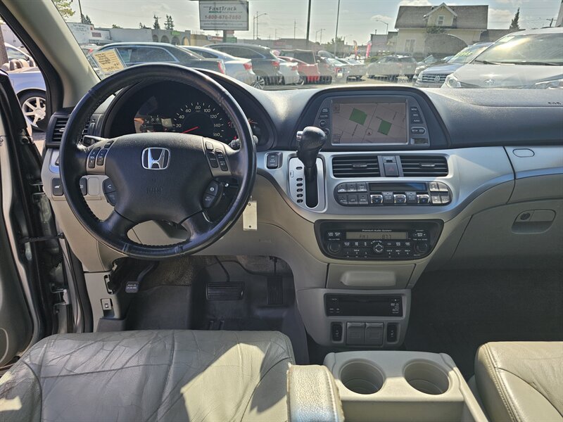 2008 Honda Odyssey Touring w/PAX - Photo 7 - Everett, WA 98201