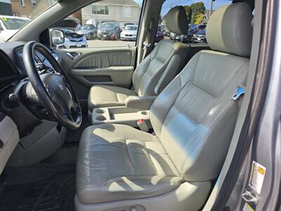 2008 Honda Odyssey Touring w/PAX - Photo 4 - Everett, WA 98201