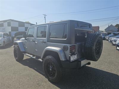 2013 Jeep Wrangler Unlimited Sahara   - Photo 8 - Everett, WA 98201