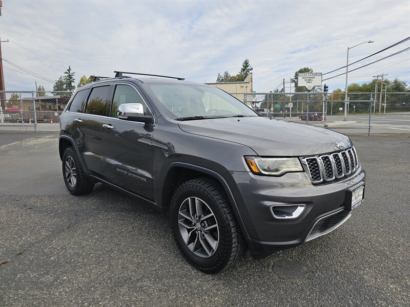 2017 Jeep Grand Cherokee Limited   - Photo 1 - Everett, WA 98201