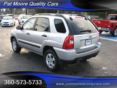 2009 Kia Sportage LX Sport Utility 4D   - Photo 3 - Vancouver, WA 98686