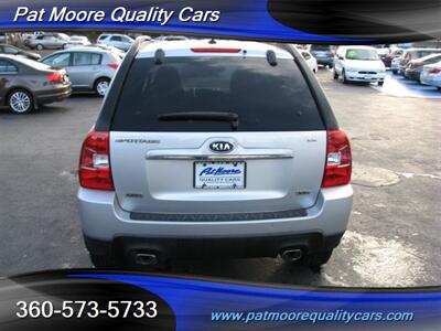 2009 Kia Sportage LX Sport Utility 4D   - Photo 4 - Vancouver, WA 98686