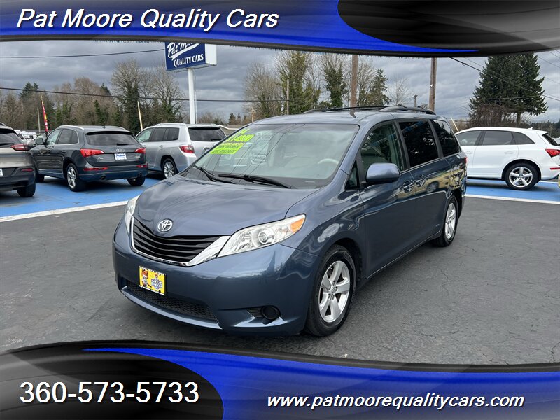 2014 Toyota Sienna LE 8-Passenger   - Photo 1 - Vancouver, WA 98686