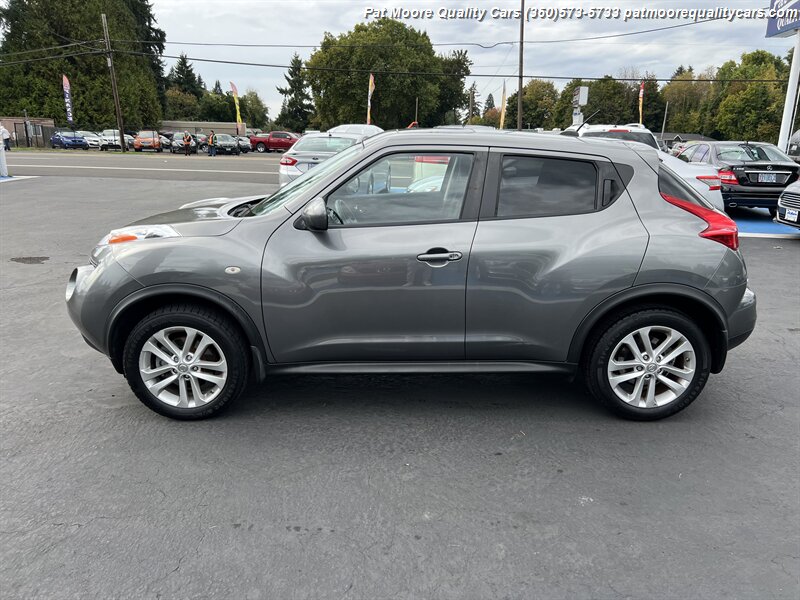 2011 Nissan JUKE S Immaculate 6 Spd Manuel  Fuel Efficient Low Miles w/Omly 54k mi.