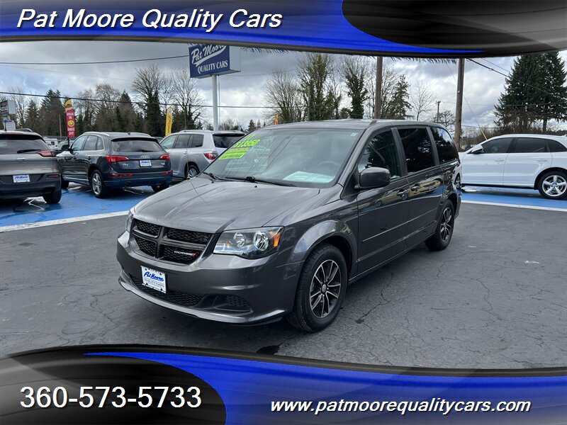 2017 Dodge Grand Caravan SE  