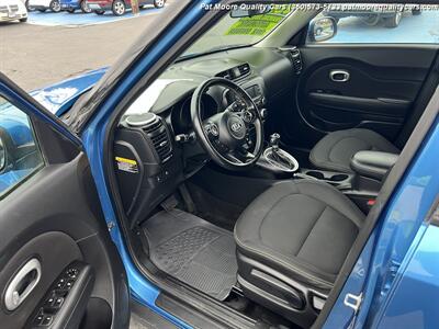 2016 Kia Soul + (** One Owner* *) & Great MPG   - Photo 8 - Vancouver, WA 98686