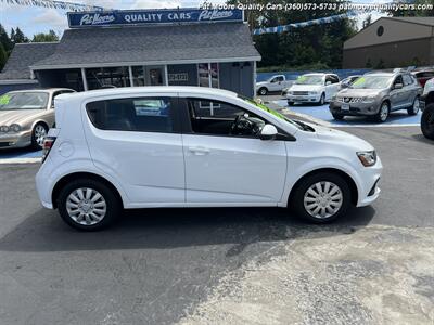 2017 Chevrolet Sonic LT Auto Fleet   - Photo 5 - Vancouver, WA 98686