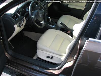 2014 Volkswagen Jetta 2.0L TDI Sedan 4D w/only 87kmi. 40 MPG Plus   - Photo 9 - Vancouver, WA 98686