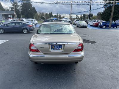 2005 Jaguar XJ8 Loaded Luxury Backed by Ford Beautiful   - Photo 5 - Vancouver, WA 98686