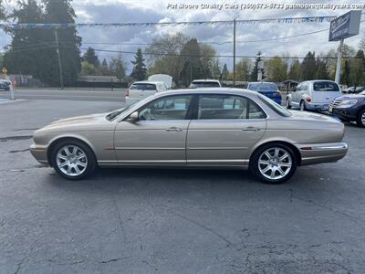 2005 Jaguar XJ8 Loaded Luxury Backed by Ford Beautiful   - Photo 2 - Vancouver, WA 98686