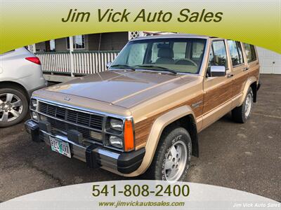 1989 Jeep Wagoneer Limited   - Photo 1 - North Bend, OR 97459