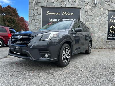 2022 Subaru Forester Premium AWD  Crossover