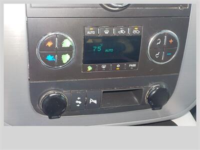 2009 GMC Sierra 3500HD SLT   - Photo 27 - Cottonwood, AZ 86326