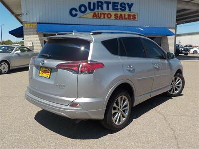 2017 Toyota RAV4 Limited   - Photo 9 - Cottonwood, AZ 86326