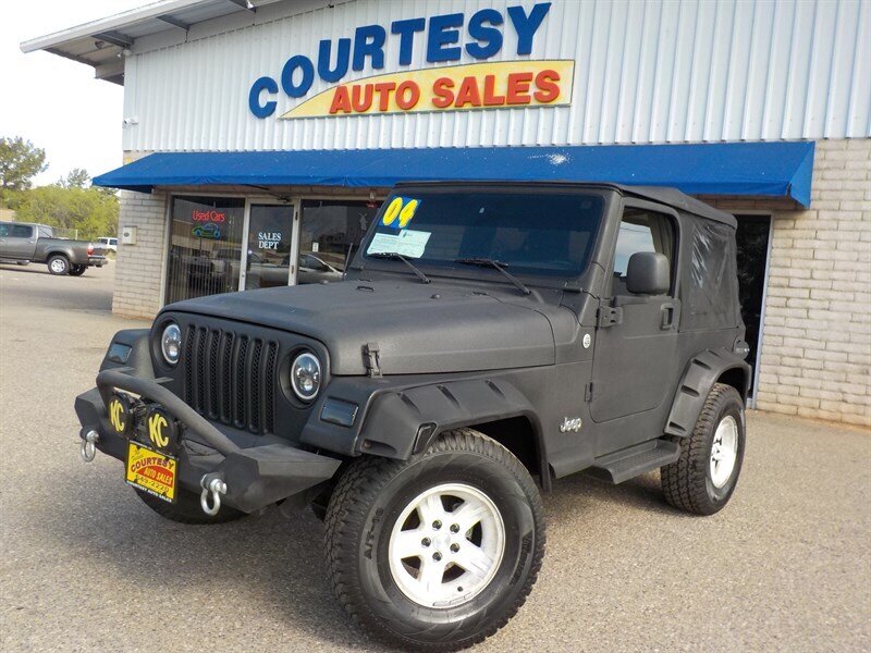 2004 Jeep Wrangler Sahara  