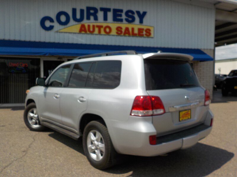 2010 Toyota Land Cruiser - Photo 5 - Cottonwood, AZ 86326
