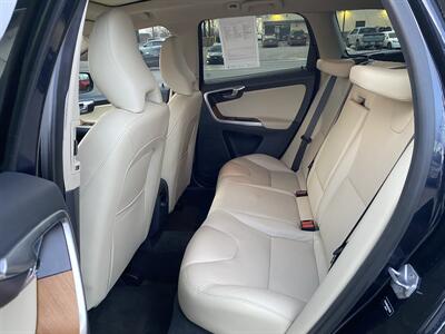 2017 Volvo XC60 T6 Inscription   - Photo 14 - Morgantown, WV 26505