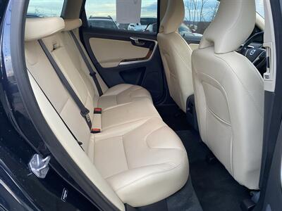 2017 Volvo XC60 T6 Inscription   - Photo 17 - Morgantown, WV 26505