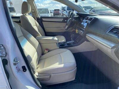 2017 Subaru Legacy 2.5i Premium   - Photo 18 - Morgantown, WV 26505