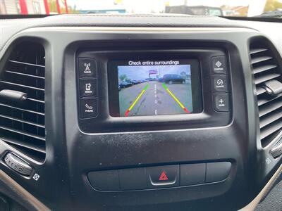 2015 Jeep Cherokee Latitude   - Photo 27 - Morgantown, WV 26505