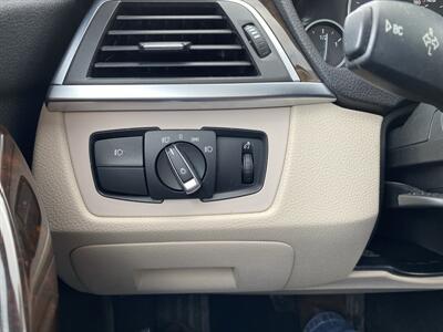 2016 BMW 328i xDrive   - Photo 23 - Morgantown, WV 26505