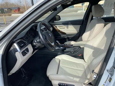 2016 BMW 328i xDrive   - Photo 12 - Morgantown, WV 26505