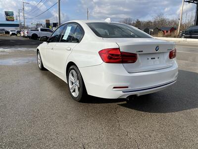 2016 BMW 328i xDrive   - Photo 8 - Morgantown, WV 26505