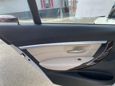 2016 BMW 328i xDrive   - Photo 15 - Morgantown, WV 26505