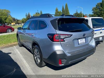 2020 Subaru Outback Premium   - Photo 4 - Friday Harbor, WA 98250