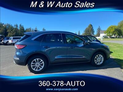 2020 Ford Escape SE   - Photo 1 - Friday Harbor, WA 98250