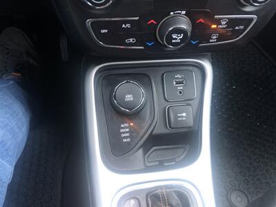 2019 Jeep Compass Latitude   - Photo 28 - Owatonna, MN 55060