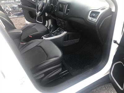 2019 Jeep Compass Latitude   - Photo 17 - Owatonna, MN 55060