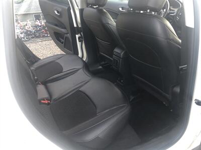 2019 Jeep Compass Latitude   - Photo 20 - Owatonna, MN 55060