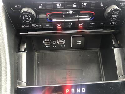 2024 Jeep Grand Cherokee L Limited   - Photo 35 - Owatonna, MN 55060