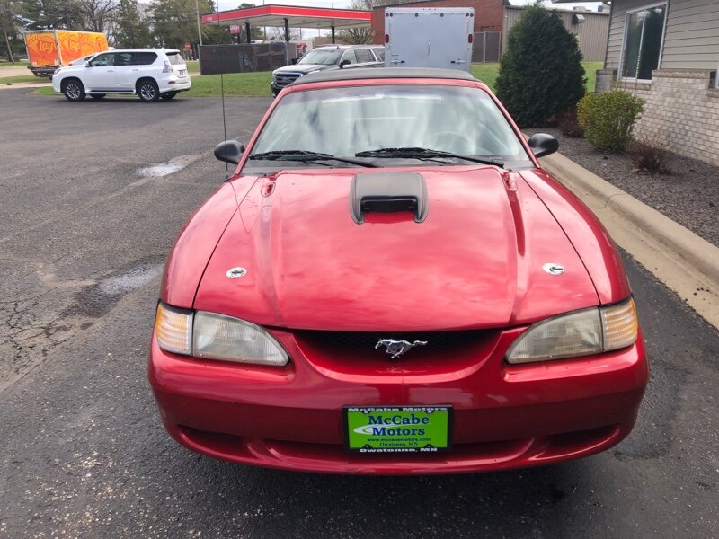 1996 Ford Mustang photo
