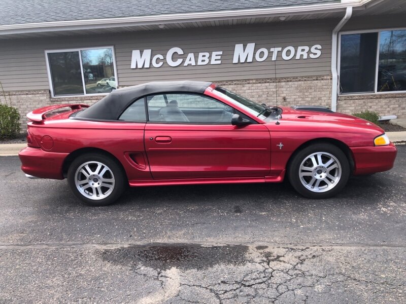 The 1996 Ford Mustang photos