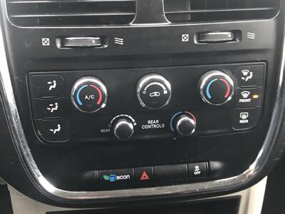 2019 Dodge Grand Caravan SXT Premium Plus   - Photo 20 - Owatonna, MN 55060