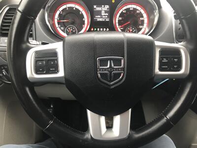 2019 Dodge Grand Caravan SXT Premium Plus   - Photo 23 - Owatonna, MN 55060