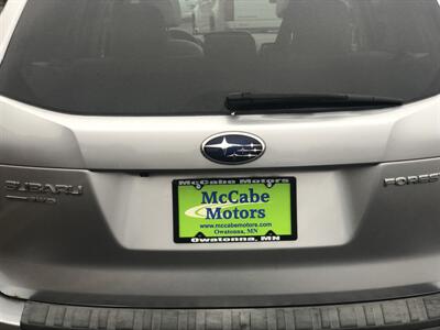 2016 Subaru Forester 2.5i Premium   - Photo 8 - Owatonna, MN 55060