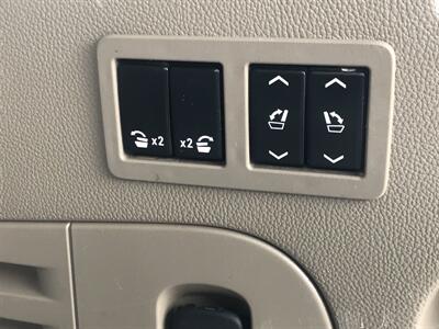 2017 Chevrolet Suburban Premier   - Photo 21 - Owatonna, MN 55060