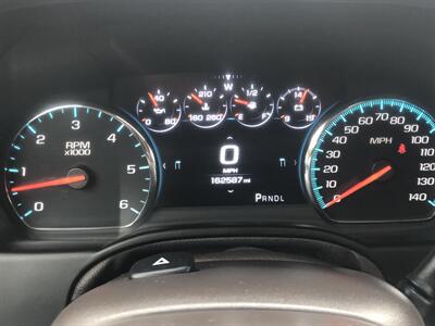 2017 Chevrolet Suburban Premier   - Photo 33 - Owatonna, MN 55060