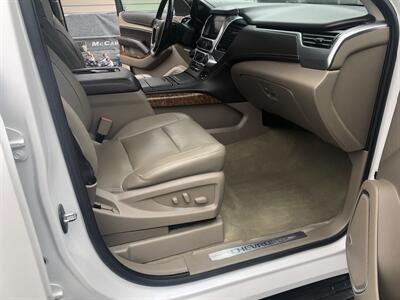 2017 Chevrolet Suburban Premier   - Photo 13 - Owatonna, MN 55060