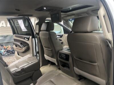 2017 Chevrolet Suburban Premier   - Photo 26 - Owatonna, MN 55060